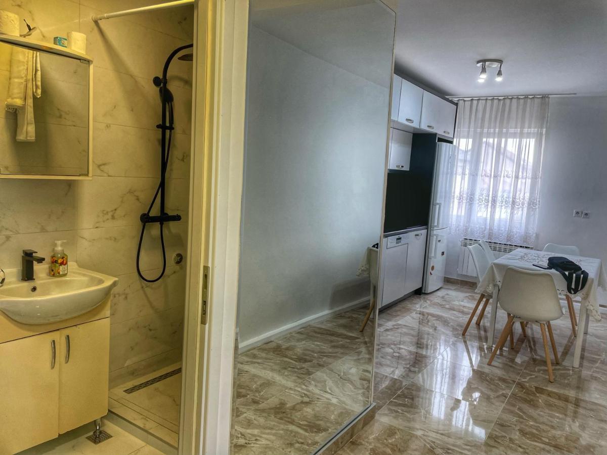 Sarajevo Skyline Suite ภายนอก รูปภาพ